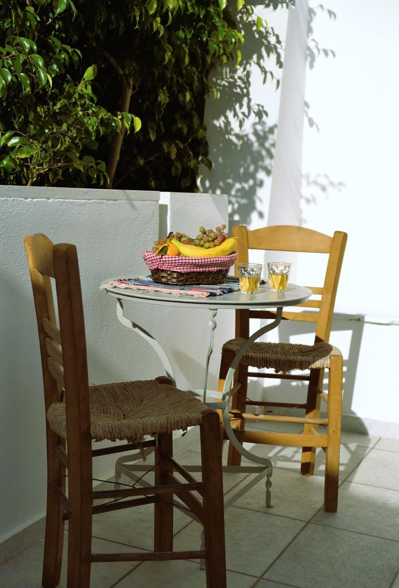 Birbas Hotel Agia Anna  エクステリア 写真